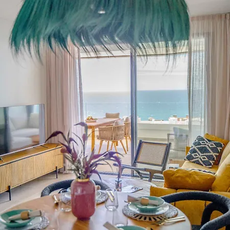 Apartment Sea Views Lucy